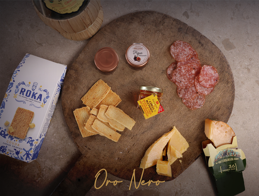 ORO NERO - Ost & Chark med gyllene twist